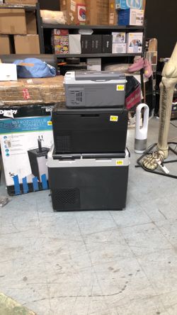 Car refrigerators