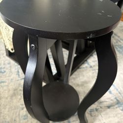 Small Black Accent Table / Plant Stand