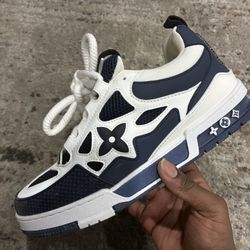 Louis Vuitton Size 9.5