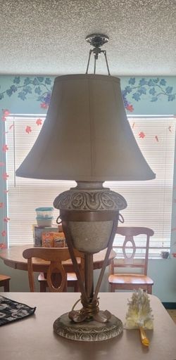 Rustic table lamps  great condition