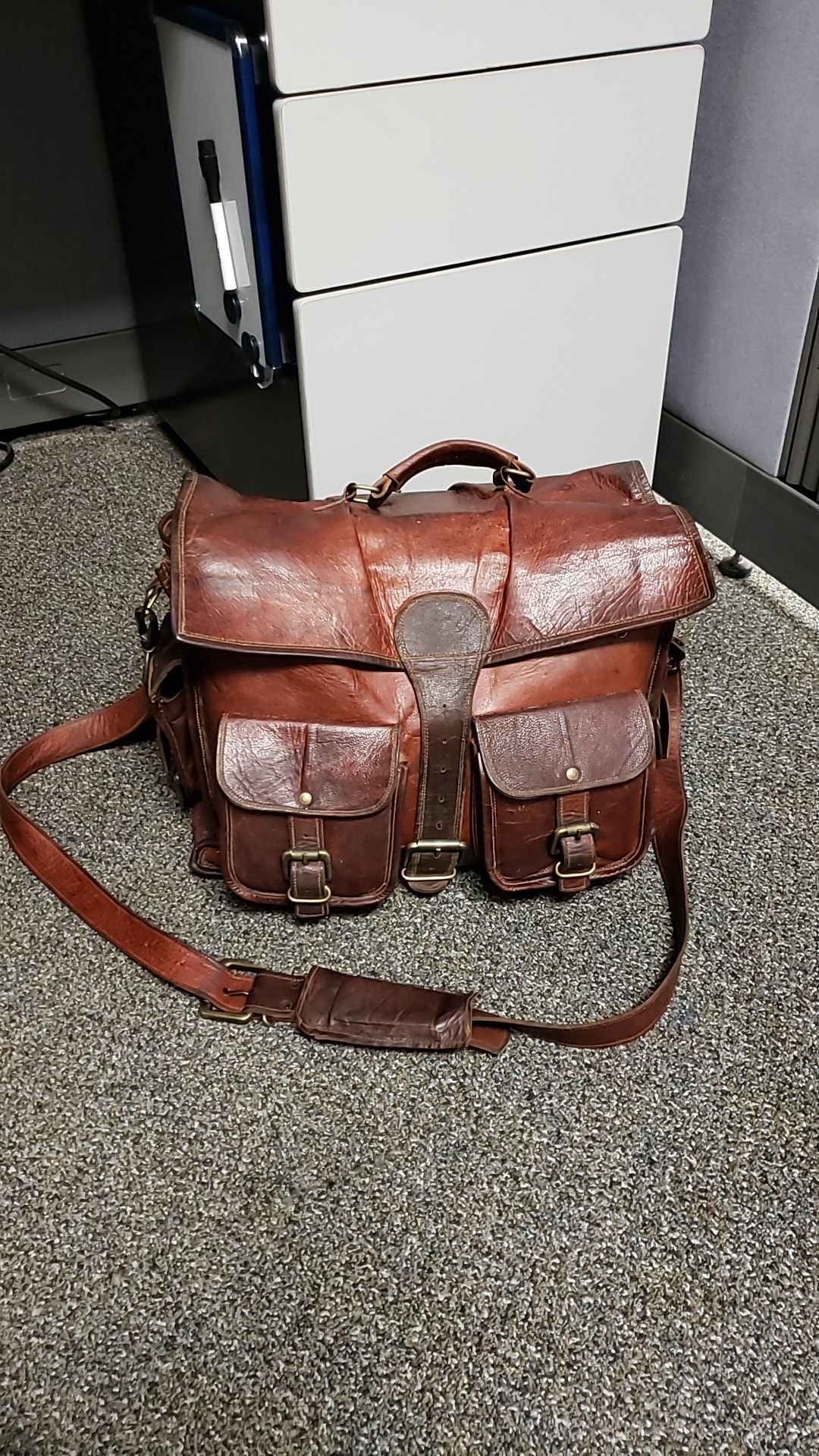 Leather messenger Bag