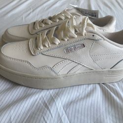 Women’s Reebok Shoes
