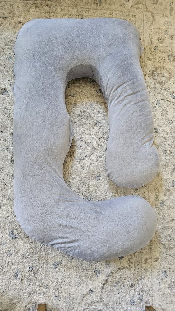 Pregnancy Pillow