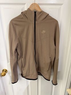 Nike tech fleece men’s size medium like new