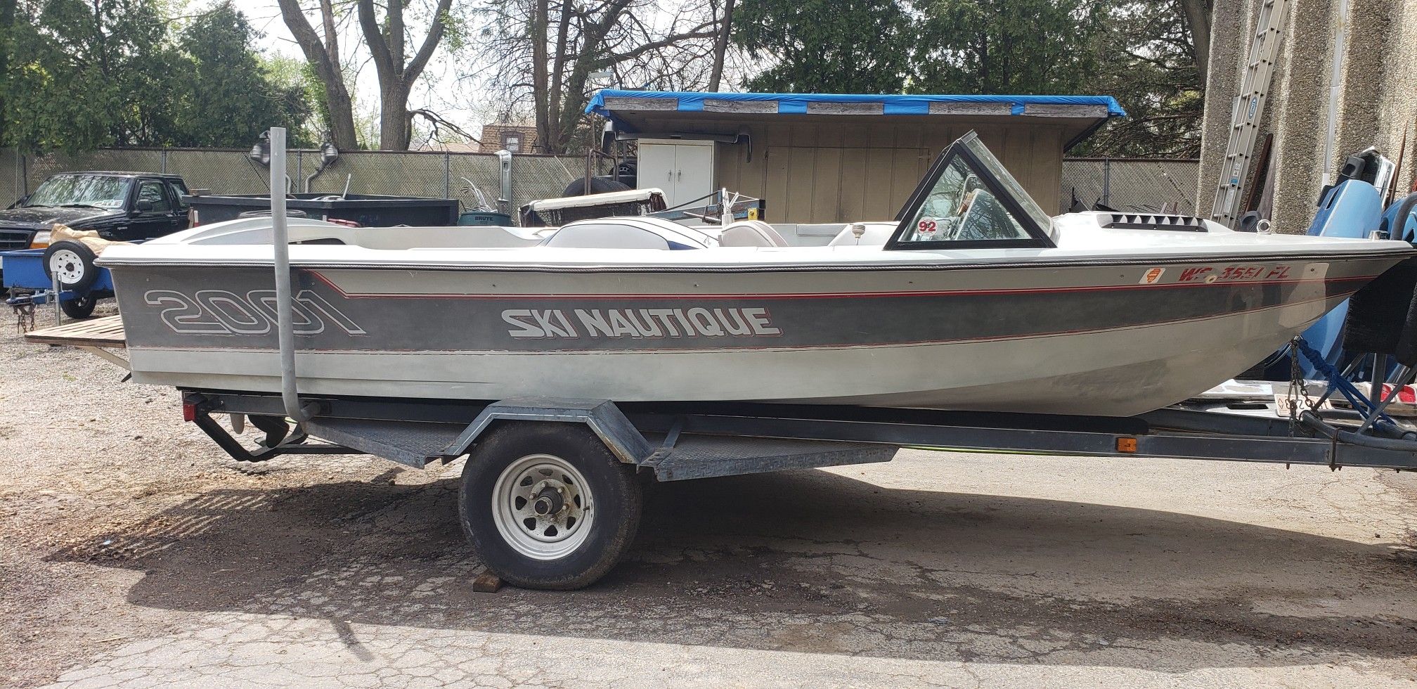 1985 Correct Craft Ski Nautique 2001