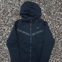 Black Nike Tech Fleece Jacket 