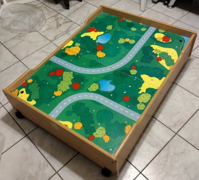 Wooden Rolling Train Set With  checker Board 