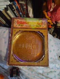 VINTAGE INDIANA & CO. GOLD BICENTENNIAL 1(contact info removed)  CARNIVAL GLASS INDEPENDENCE HALL PLATE 