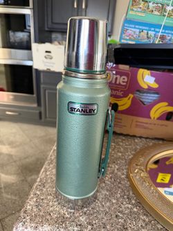 Vintage Aladdin Stanley Vacuum Thermo