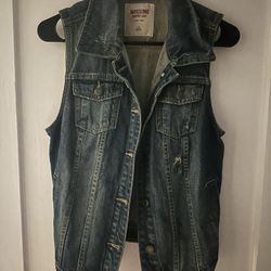 Women’s Jean Vest