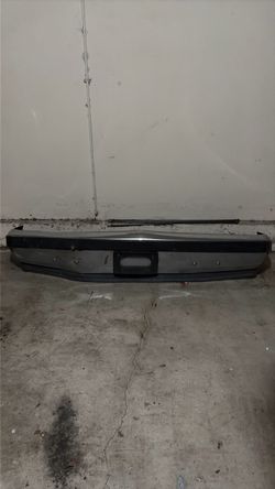 1987 to 1991 Ford Bronco / F150 Front Chrome Bumper OEM