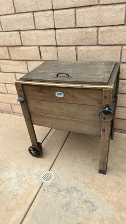 Rolling Ice Chest