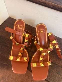 Tan and gold Valentino heels