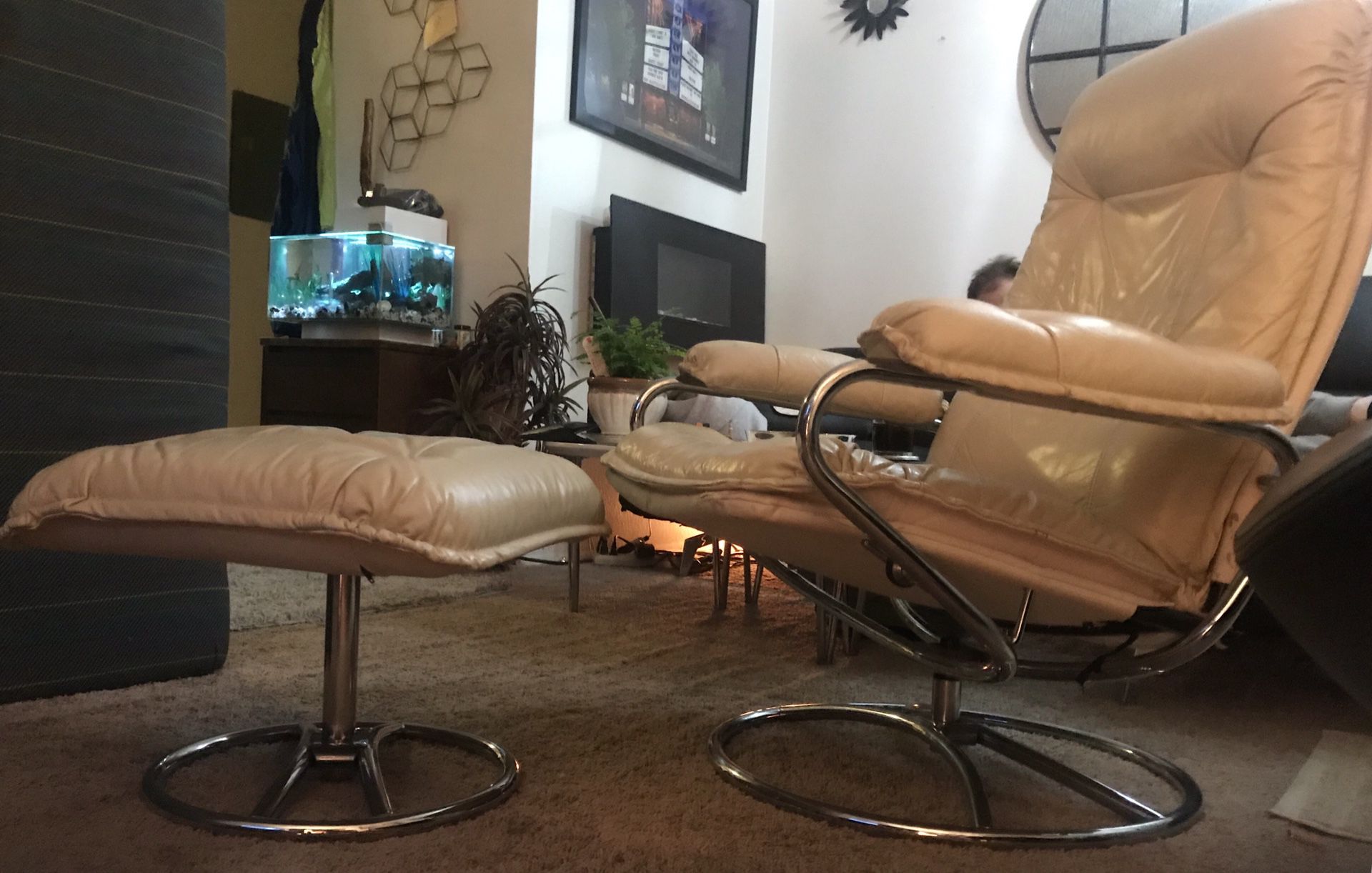 Vintage chair /Recliner with Ottoman