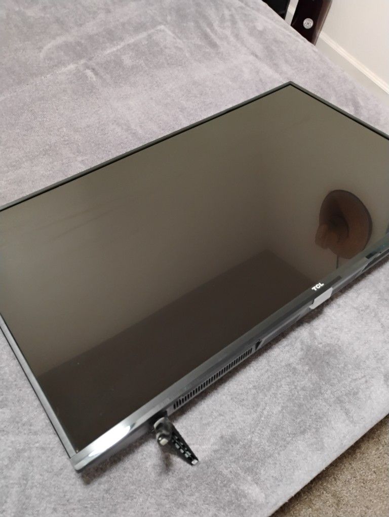 TCL TV