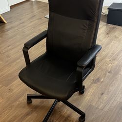 [FOR SALE] IKEA MILLBERGET Swivel Chair - Murum Black