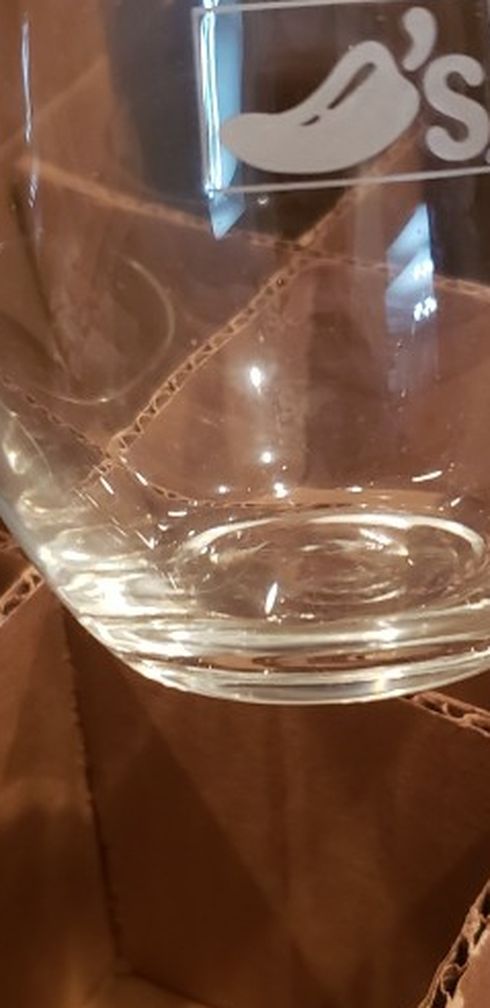 Chili's Wine Glasses-8
