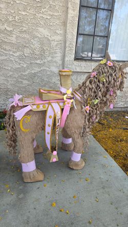 Pinata caballito  3d