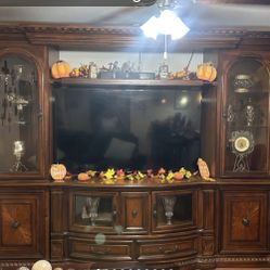 Entertainment Center 