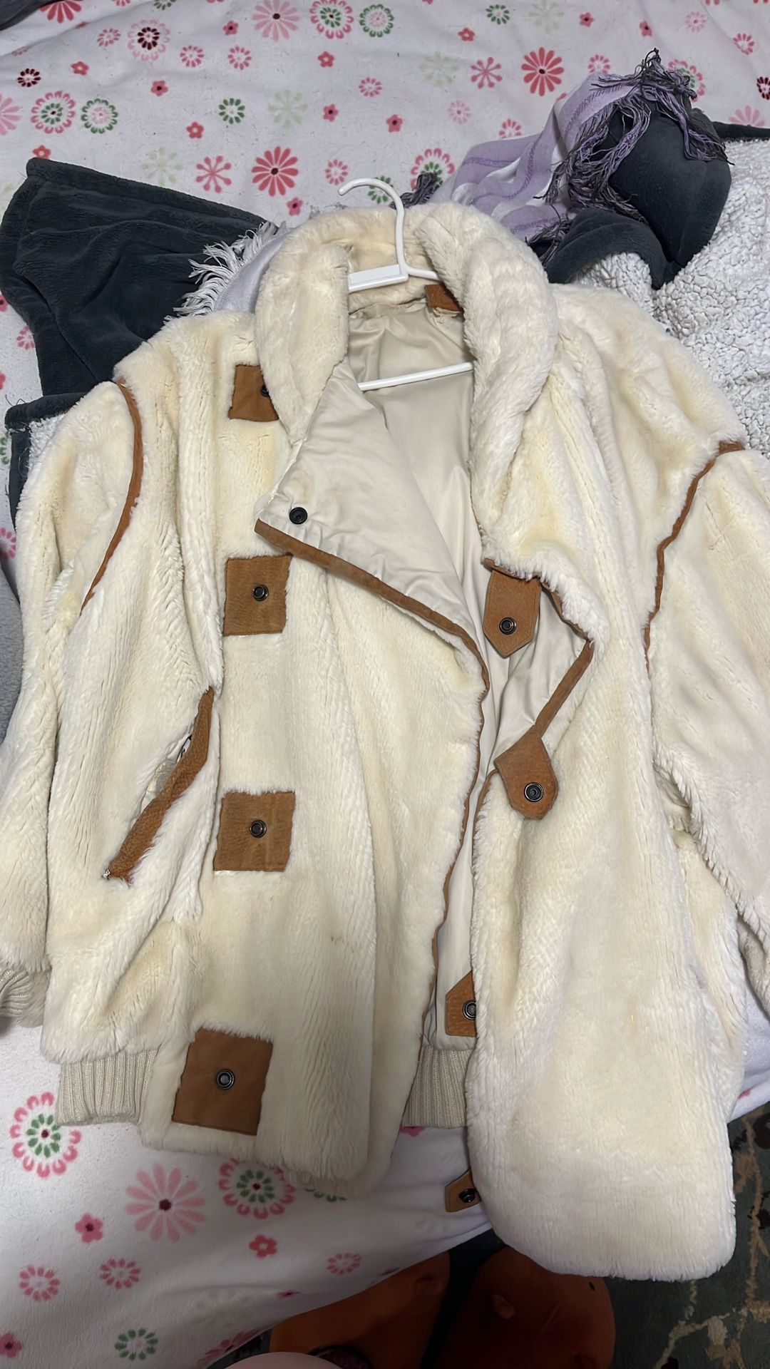 Real bunny for rain jacket