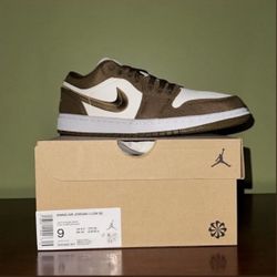 Nike Air Jordan Light Olive  Size 9W 