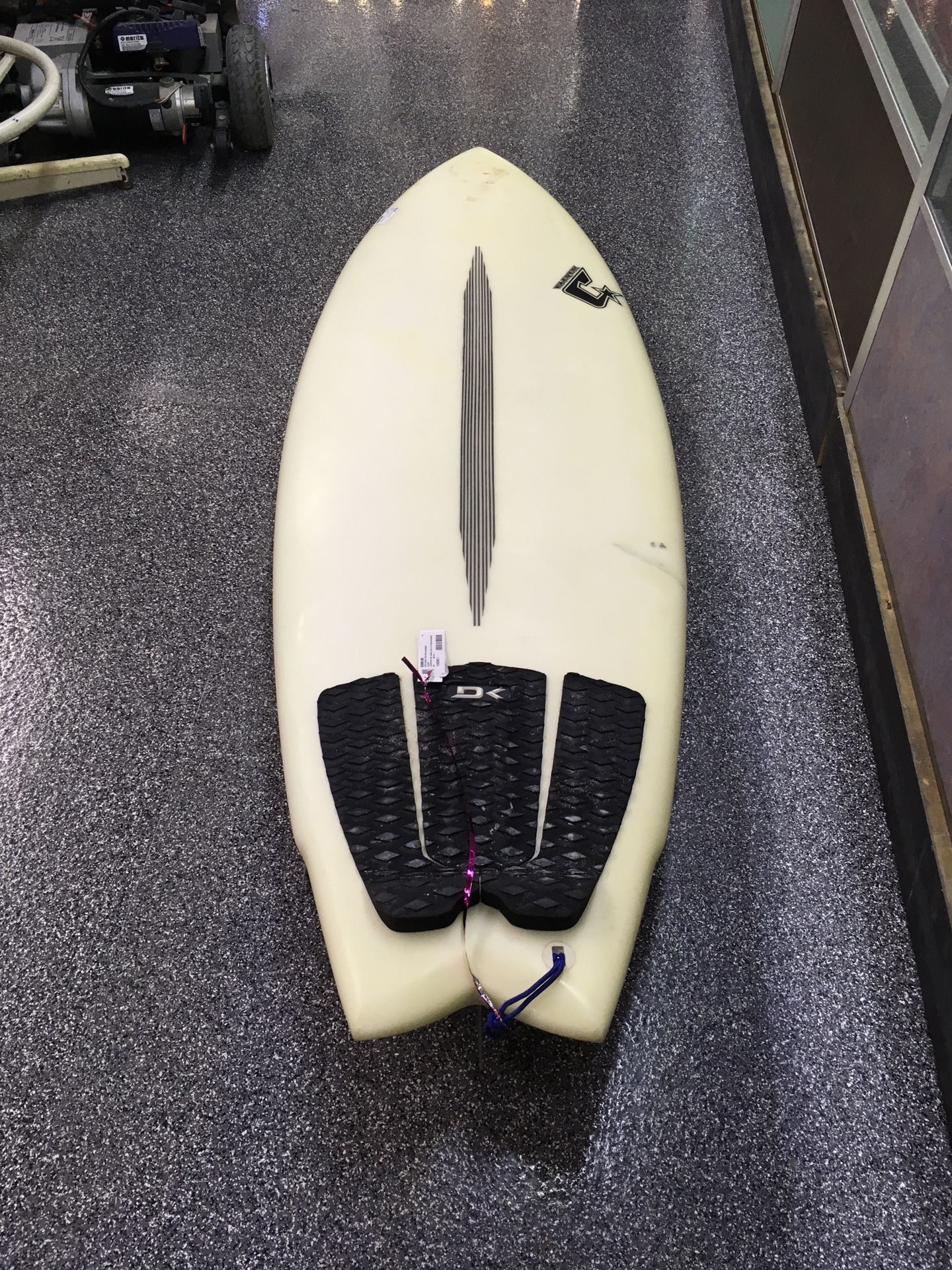 5’9” Surfboard