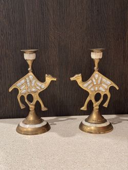 Camel Candlestick