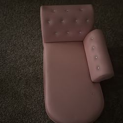 Pink chair for toddlers