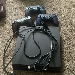 PS4