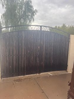 Gate/ door