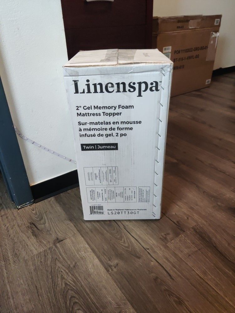 Linenspa 2" Gel Memory Foam Mattress Topper