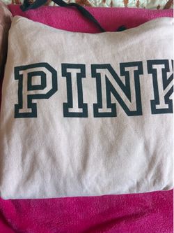 VICTORIA’S SECRET PINK