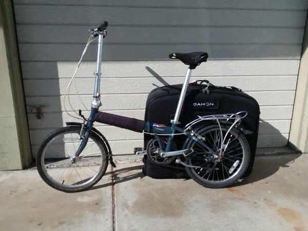 DAHON FOLDING BIKE 7 WITH SUITCASE