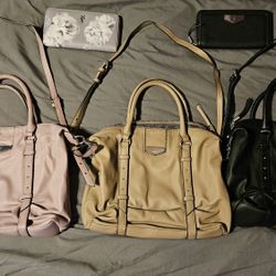 Simply Vera Wang Purses & Wallets