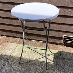 Standing Table