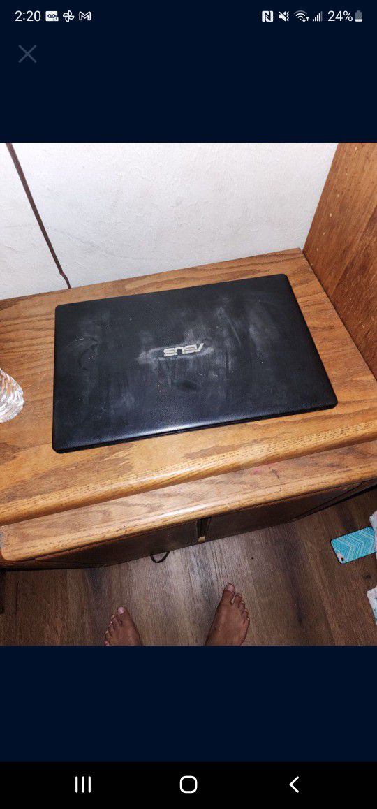 Vsns Laptop Including Charger And Web Camera