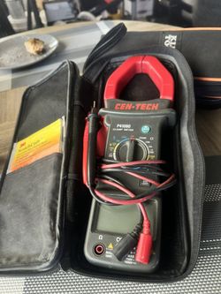 Cen-Tech Clamp Meter P41080