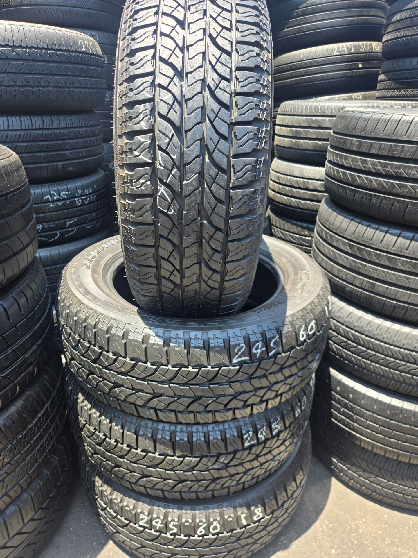 245/60/18 all terrain Yokohama tires like new about 95% life