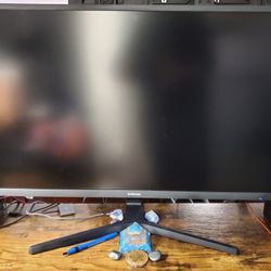 SAMSUNG 32" UJ59 Series 4K UHD (3840x2160) Computer Monitor,VA Panel, HDMI, Display Port, Eye Saver/Flicker Free Mode, FreeSync, LU32J590UQNXZA, Black