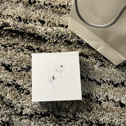 *Refurbished* AirPod Pro2s (UNOPENED) 