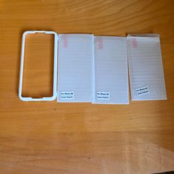 Iphone SE white plastic bumper frame w/ 3-pack screen protector