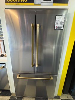 Thor Gordon Ramsay Collection Edition Refrigerator In Stainless Steel With Gold