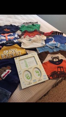 Baby clothes size 6/12