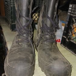 Military Boots