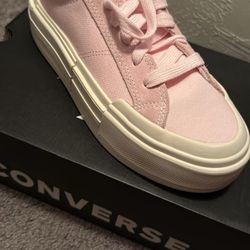 Women’s Converse