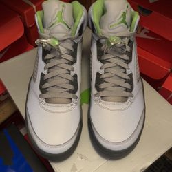 Jordan 5 Green Bean 2022 Size 9.5 Men’s 