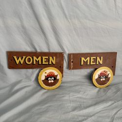 Raccoon Run Golf Coarse signs