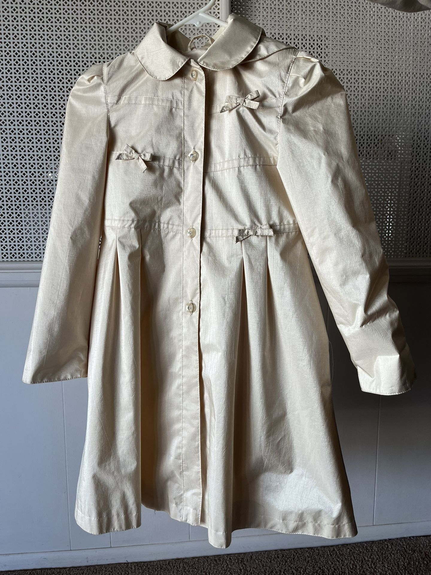 Vintage Rothschild Child’s Raincoat Pale Gold 6x