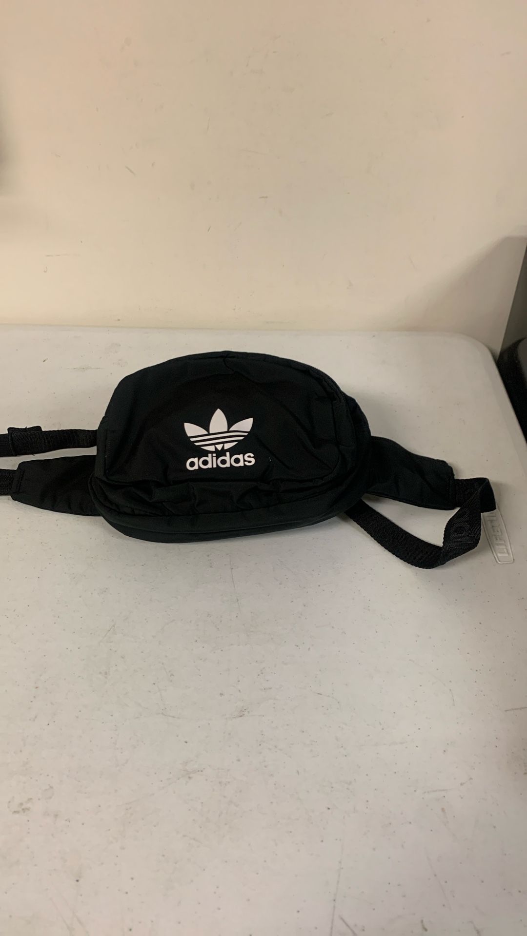 adidas Originals Waist Pack Pouch 2 Zippers. Black/White. Sh