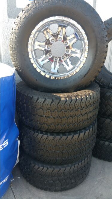 18 INCH TIRES LT 325/60R18 KUMHO Y RINES PARA FORD 8 BIRLOS